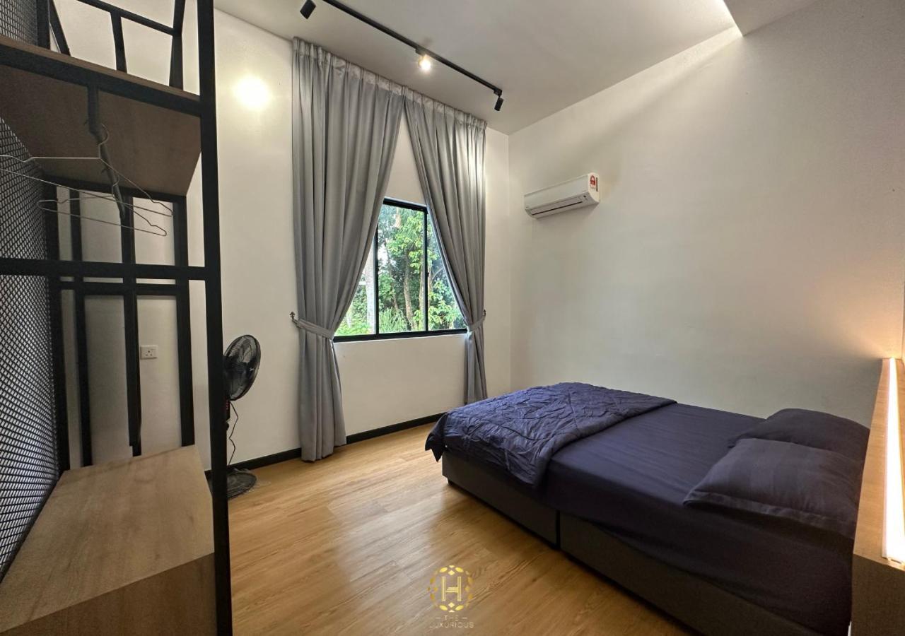 Villa The Luxurious 27, Johor Bahru Exterior foto