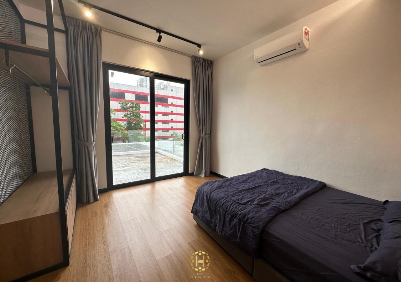 Villa The Luxurious 27, Johor Bahru Exterior foto